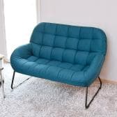 2人掛け ソファ ファブリック スチール脚 コンパクト リビングソファ パーソナルソファ おしゃれ かわいい モダン ルンバブル 幅1160×奥行770×高さ830mm