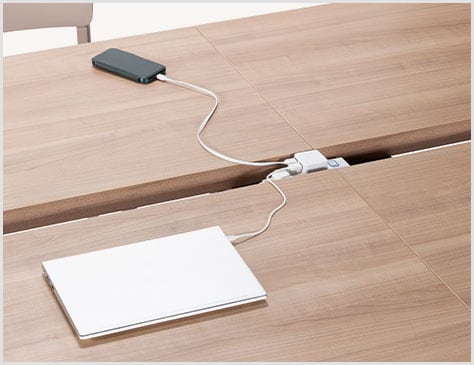 スリット底面はマグネット対応