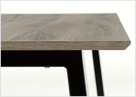 スマートな天板エッジ