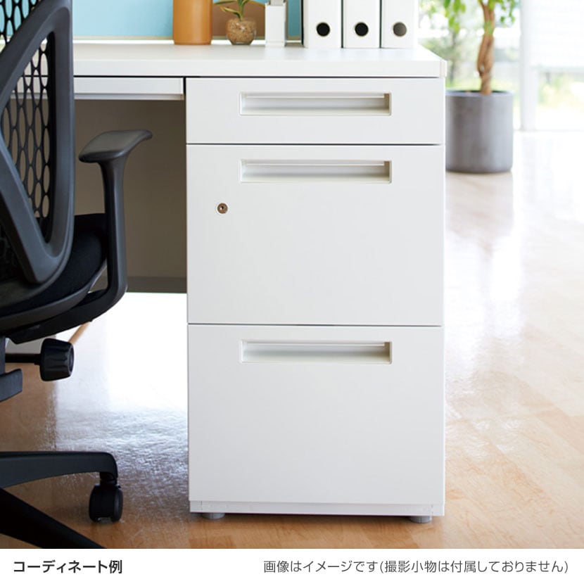 中古　Inaba　オフィスデスク（デュエナ2台）　傷有　おまけ（袖机1台）【引渡し限定】 中古】スカエナ+ST 内田洋行 平机+ワゴンセット 中古オフィス家具