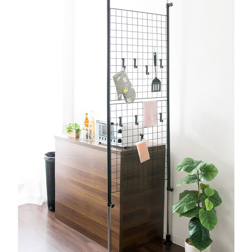 突っ張りパーテーション Lugado ルガード ワイヤーネット ディスプレイ収納 幅640 奥行70 高さ1680 mmの通販 送料無料 オフィスコム