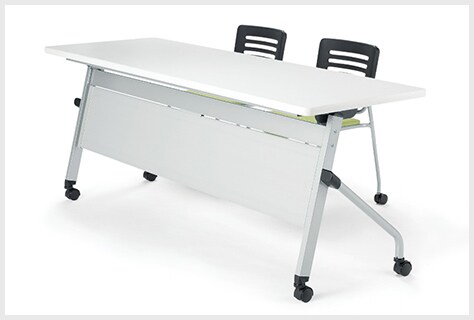 足元を隠すパネル付き