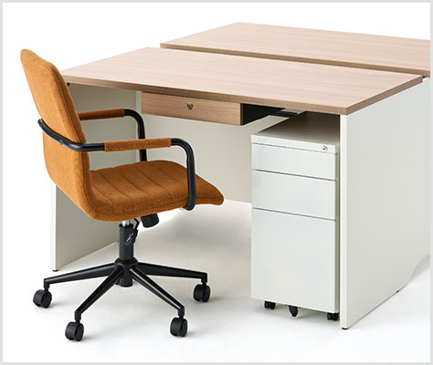 デスクワゴンもすっきり