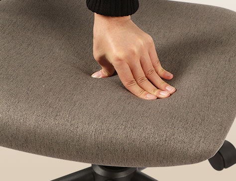 高密度ウレタンの快適な座り心地