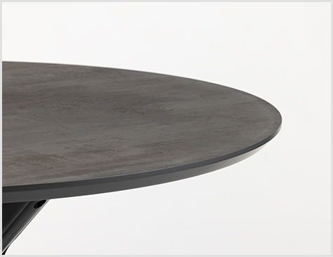 舟形の縁でやさしい印象