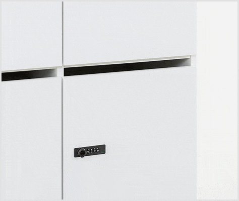 扉が静かに閉まるソフトクローズ機構付き