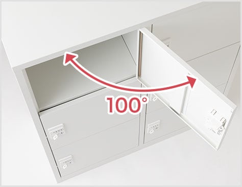 扉の開きは100°