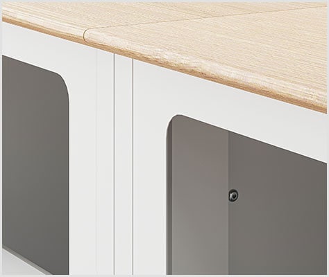 複数台を横に連結して広いカウンターに