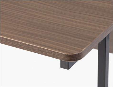 安全性を高める角丸&樹脂エッジ加工