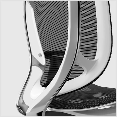 フィット性を高めた背フレーム