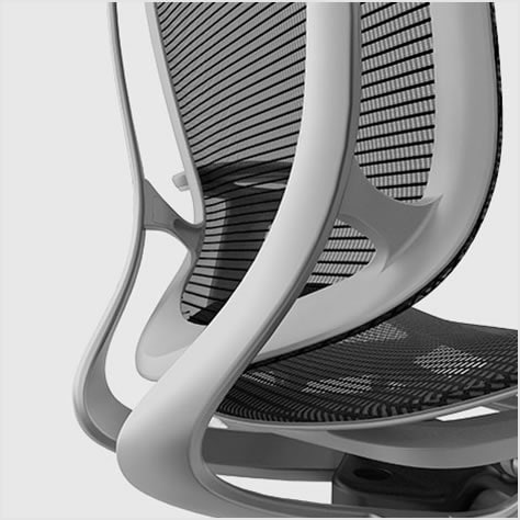 フィット性を高めた背フレーム