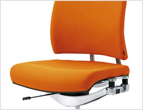 すっきりとしたアームレスタイプ